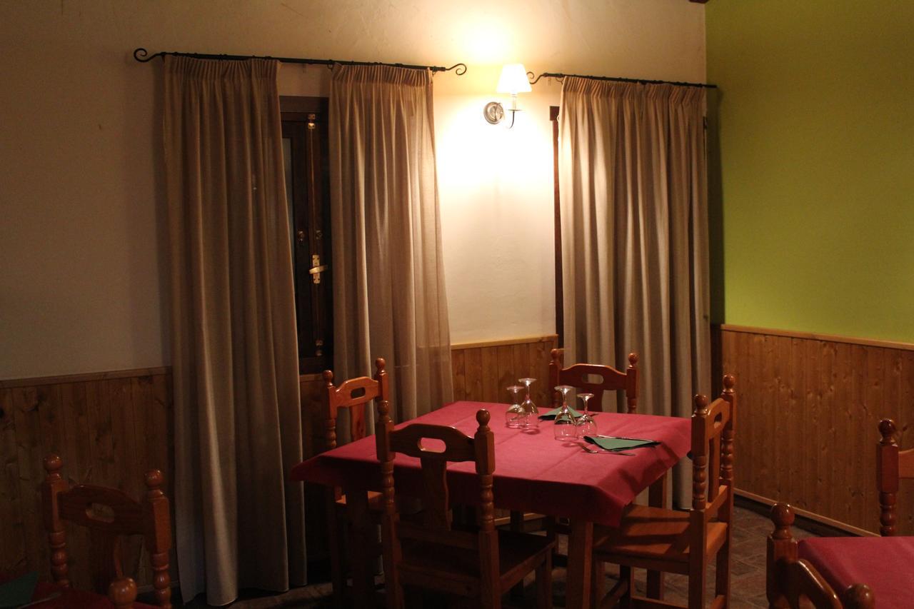 Hotel Rural Puerta De Monfrague Villarreal de San Carlos Kültér fotó